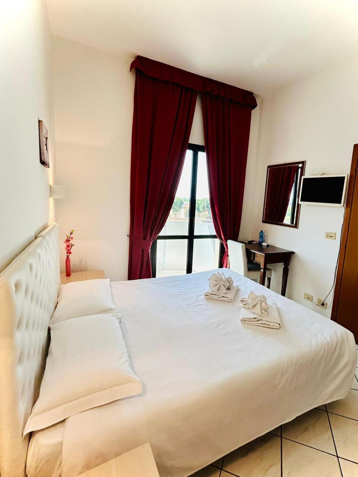 Hotel Romagna Чезена Екстер'єр фото